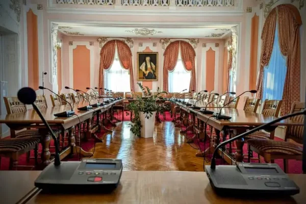 XXXVI sesja Rady Miasta Jarosławia – transmisja online i 24 uchwały w porządku obrad