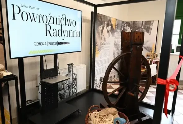 Radymno: Izba Pamięci Powroźnictwa otwarta w zabytkowym dworcu