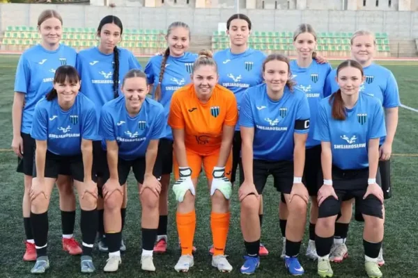 JKS Jarosław rozgromił AP Głogów Małopolski 5:0. Hat-trick Skrzypek