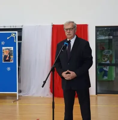 Gmina Chłopice nagrodziła najlepszych uczniów i dyrektorów szkół