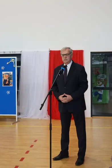 Gmina Chłopice nagrodziła najlepszych uczniów i dyrektorów szkół